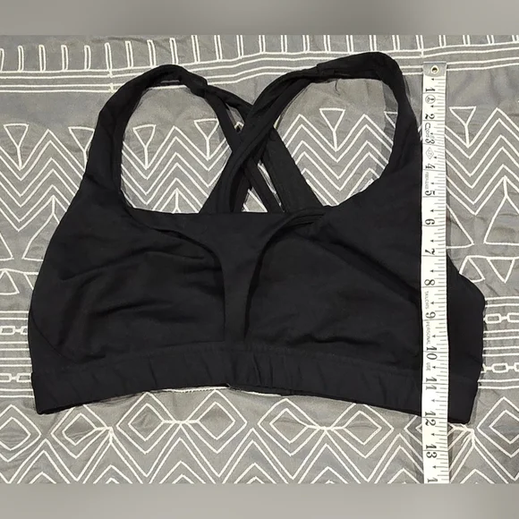 Lululemon Stash It All Black Bra Size 10 C/D - Picture 4 of 8